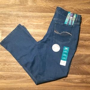 NWT Ladies Midrise Boot Cut Lee Riders Jeans